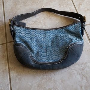 LAST CHANCE, EVERYTHING MUST GO! Coach boho logo purse